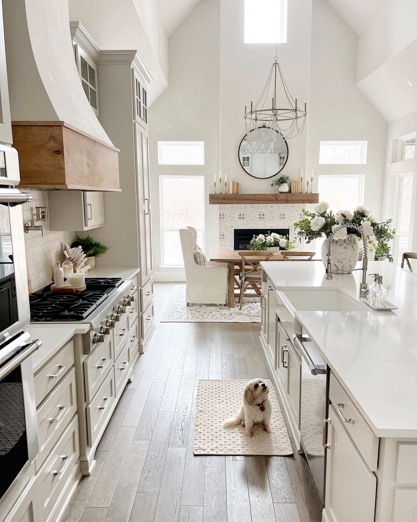 Farmhouse Island with Storage